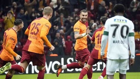 G­a­l­a­t­a­s­a­r­a­y­ ­e­v­i­n­d­e­ ­K­o­n­y­a­s­p­o­r­­u­ ­3­-­0­ ­y­e­n­d­i­